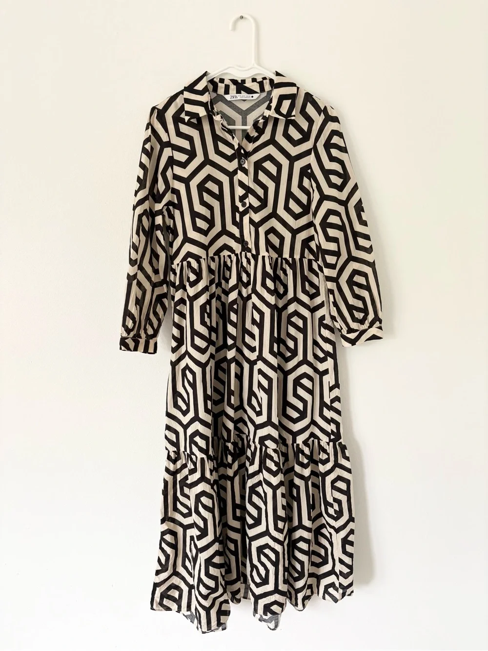 Zara Ivory Black Geometric Pattern Long Sleeve Cotton Tiered Maxi Dress Small - Picture 4 of 10